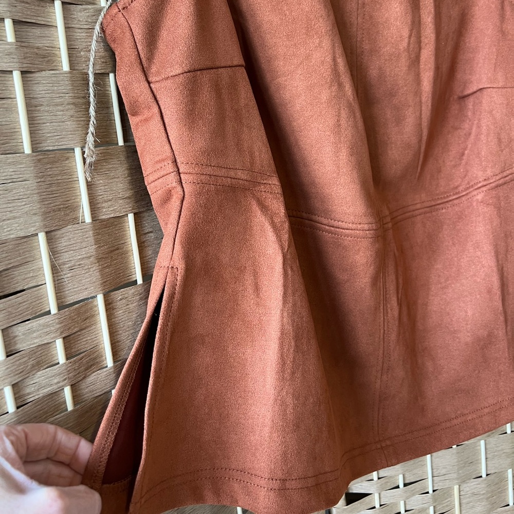 Eloquii Terracotta Faux Suede Sleeveless Top/Vest Size 18 - Picture 4 of 7